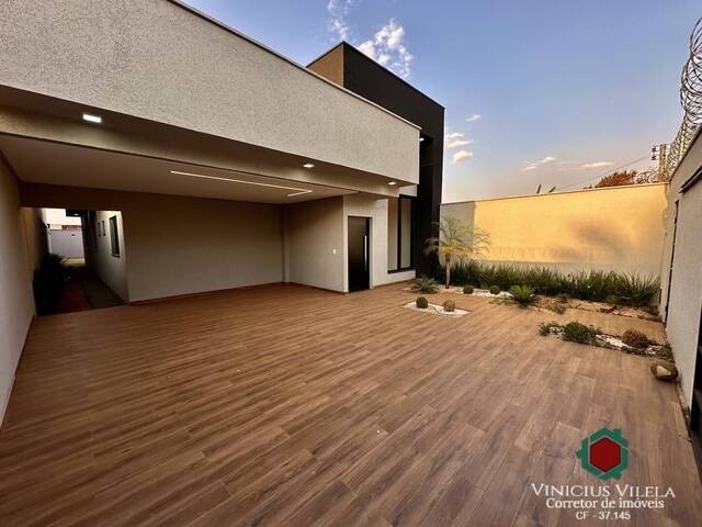 Casa para Venda em Goiânia - 3