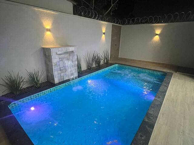 Casa para Venda em Goiânia - 3