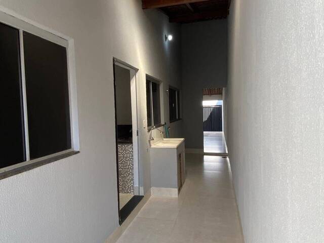 Casa para Venda em Aparecida de Goiânia - 5