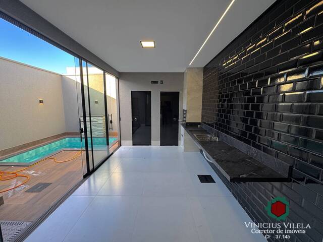 Casa para Venda em Goiânia - 5