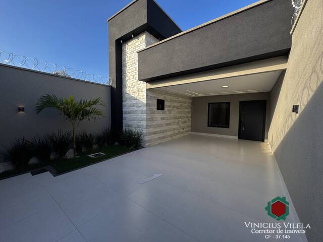 #1025 - Casa para Venda em Goiânia - GO - 1