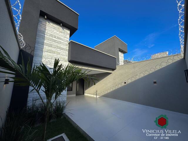 #1025 - Casa para Venda em Goiânia - GO - 3