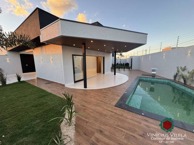 #1077 - Casa para Venda em Goiânia - GO - 2
