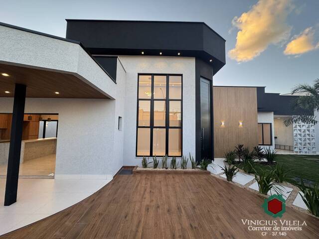 #1077 - Casa para Venda em Goiânia - GO - 1