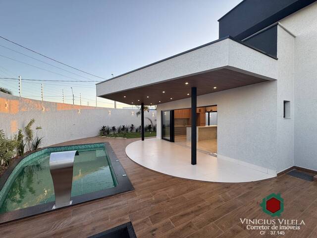 #1077 - Casa para Venda em Goiânia - GO - 3