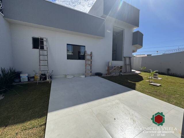 #1082 - Casa para Venda em Goiânia - GO - 1