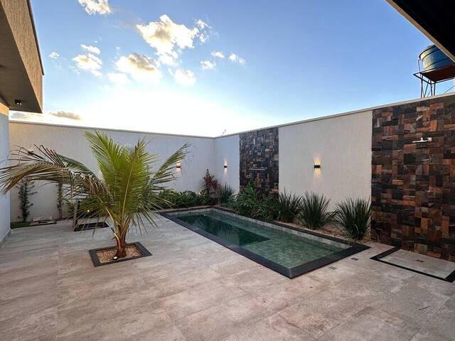 Casa para Venda em Goiânia - 4