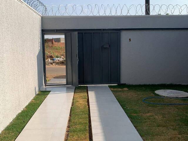 Casa para Venda em Aparecida de Goiânia - 5