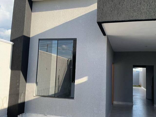 #1080 - Casa para Venda em Aparecida de Goiânia - GO - 2
