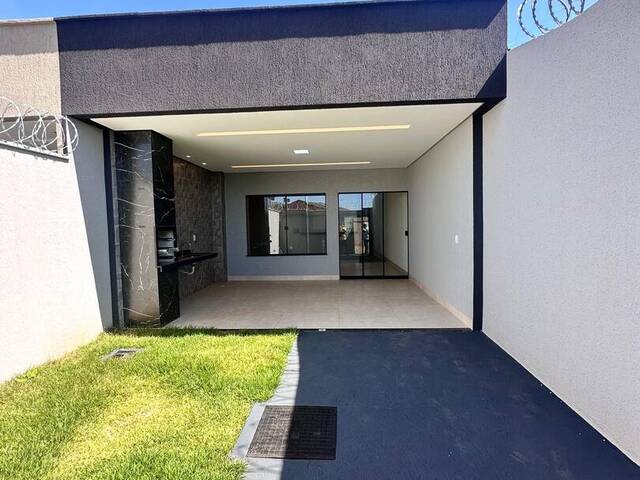 #1084 - Casa para Venda em Goiânia - GO - 2