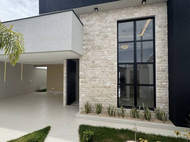 Casa para Venda em Goiânia - 2