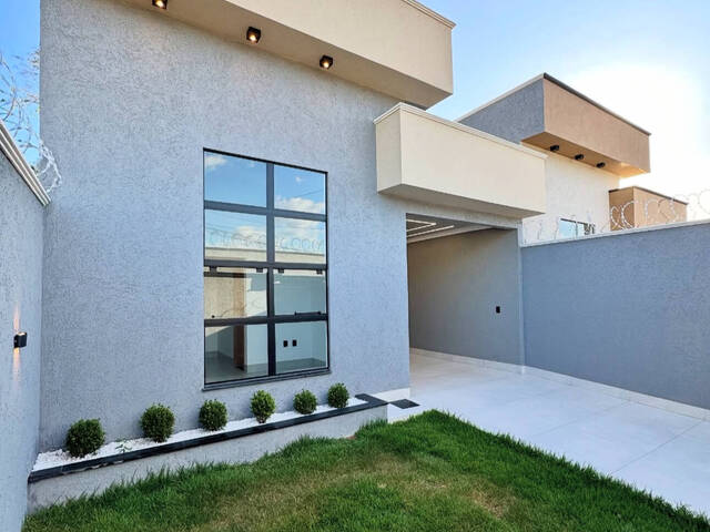 #1087 - Casa para Venda em Aparecida de Goiânia - GO - 2