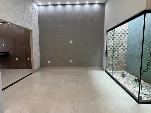 #1093 - Casa para Venda em Goiânia - GO - 3