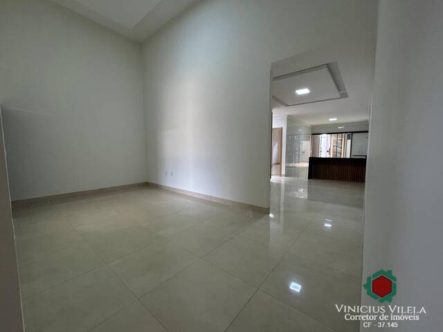 Casa para Venda em Goiânia - 4