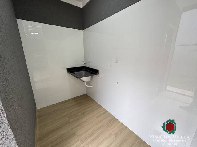 #1094 - Casa para Venda em Goiânia - GO - 2