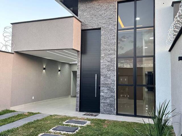 Casa para Venda em Aparecida de Goiânia - 5