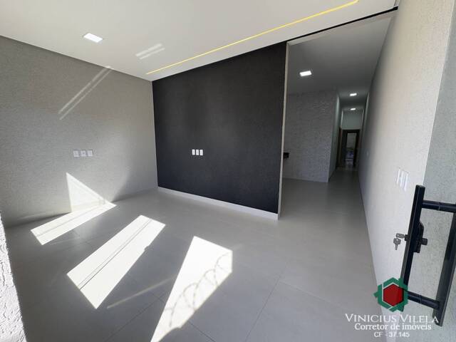 #1098 - Casa para Venda em Goiânia - GO - 3