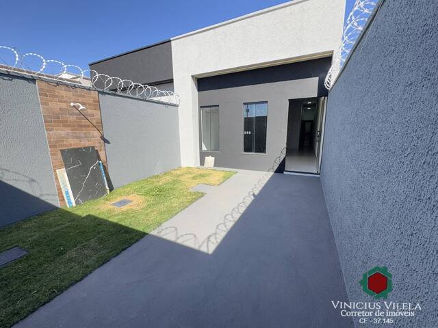 #1098 - Casa para Venda em Goiânia - GO - 2