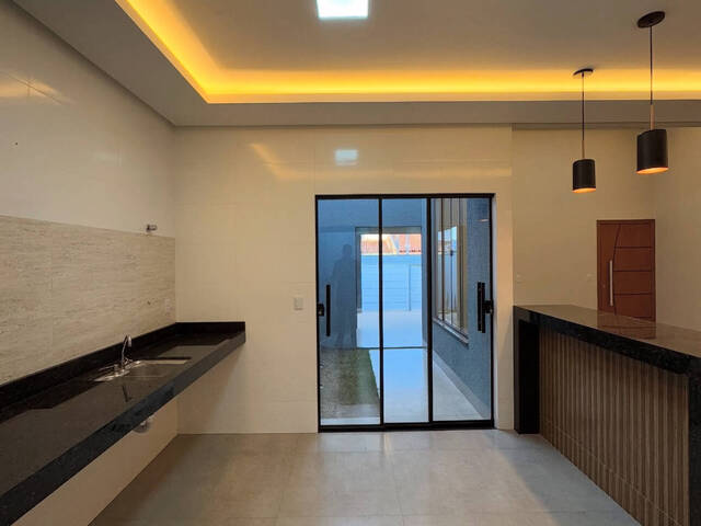 Casa para Venda em Aparecida de Goiânia - 4