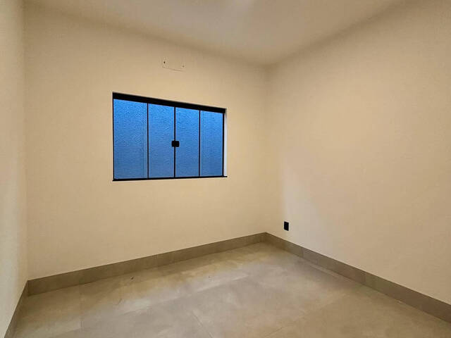 Casa para Venda em Aparecida de Goiânia - 4