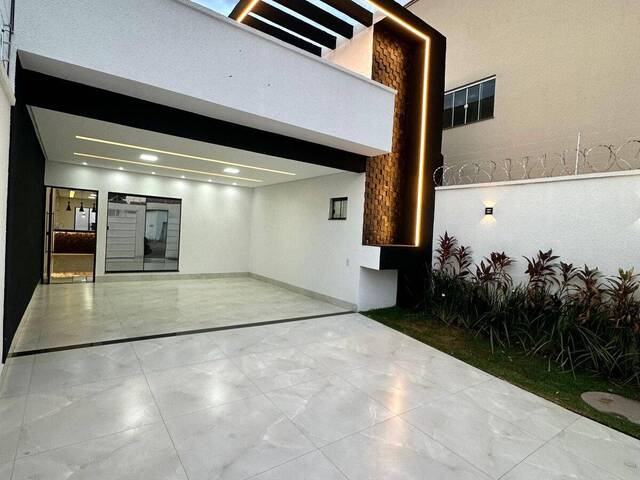 #1125 - Casa para Venda em Goiânia - GO - 1