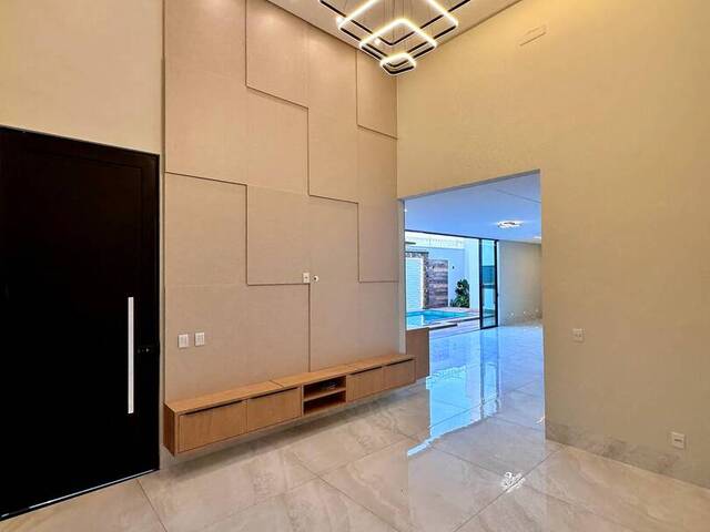 Casa para Venda em Goiânia - 4