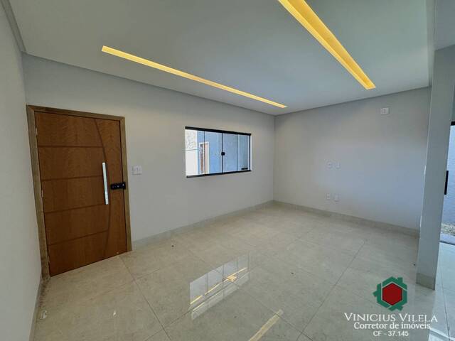 #1126 - Casa para Venda em Aparecida de Goiânia - GO - 3