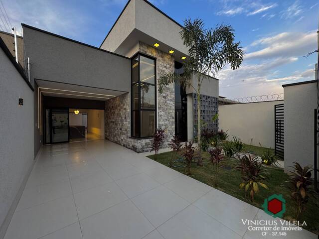 #1130 - Casa para Venda em Goiânia - GO - 2