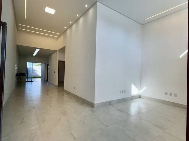 Casa para Venda em Aparecida de Goiânia - 4