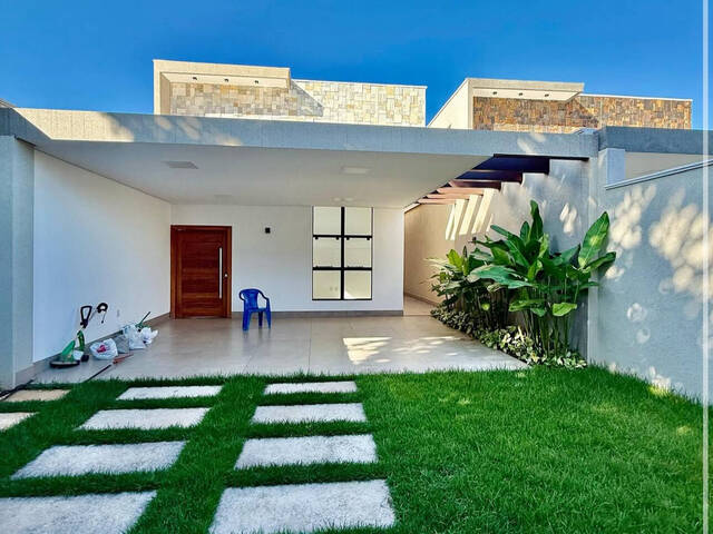 Casa para Venda em Aparecida de Goiânia - 2