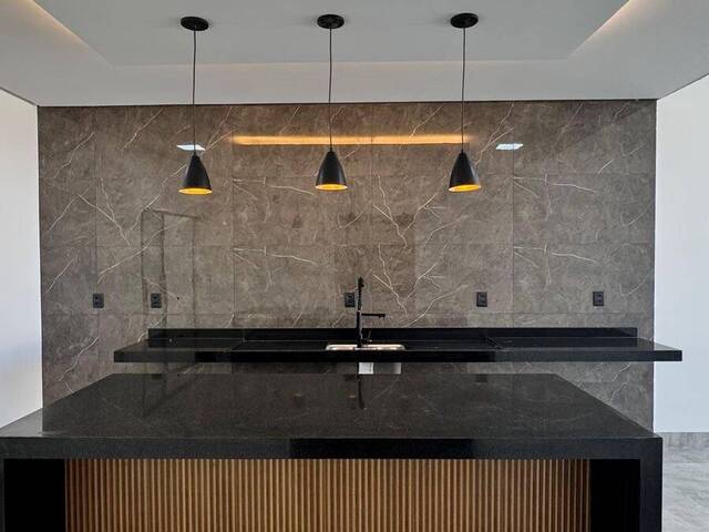 Casa para Venda em Goiânia - 5