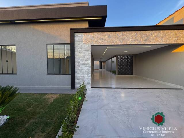 #1132 - Casa para Venda em Aparecida de Goiânia - GO - 3