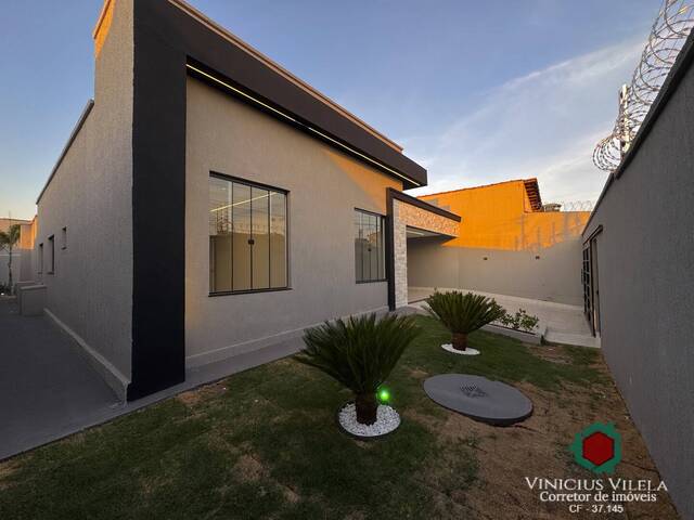 #1132 - Casa para Venda em Aparecida de Goiânia - GO - 2