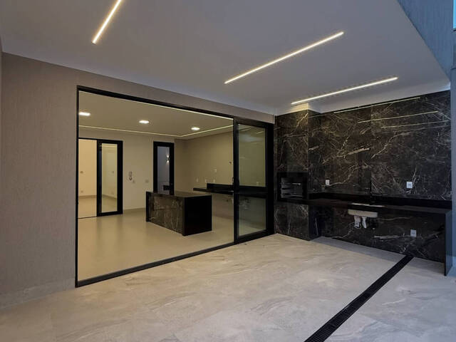 Casa para Venda em Goiânia - 5