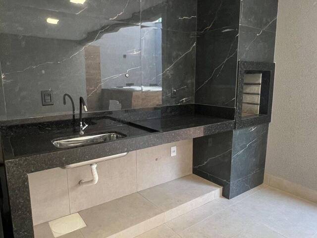 #1139 - Casa para Venda em Aparecida de Goiânia - GO - 2