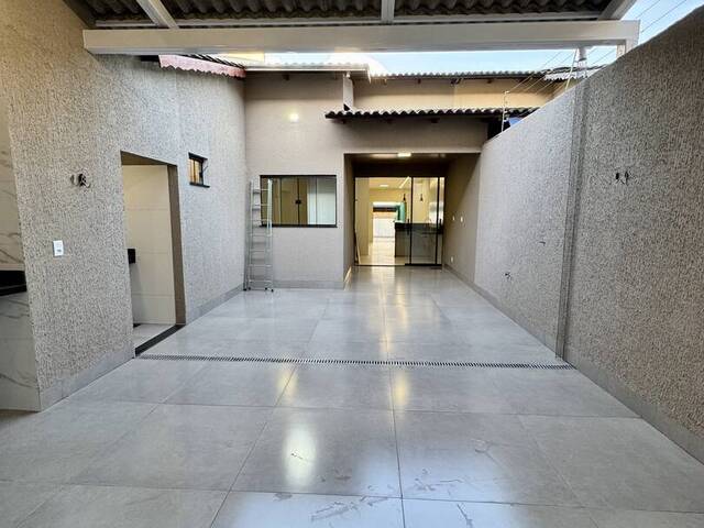 Casa para Venda em Goiânia - 5