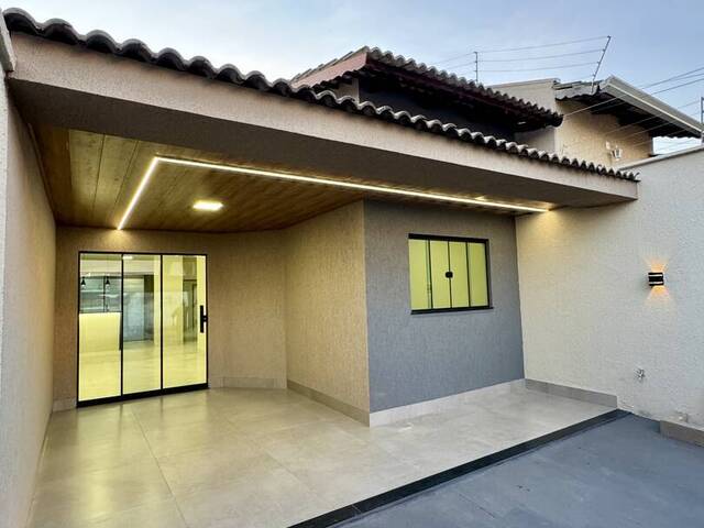 #1140 - Casa para Venda em Goiânia - GO - 2