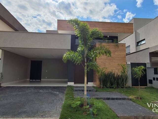 #1142 - Casa para Venda em Aparecida de Goiânia - GO - 3