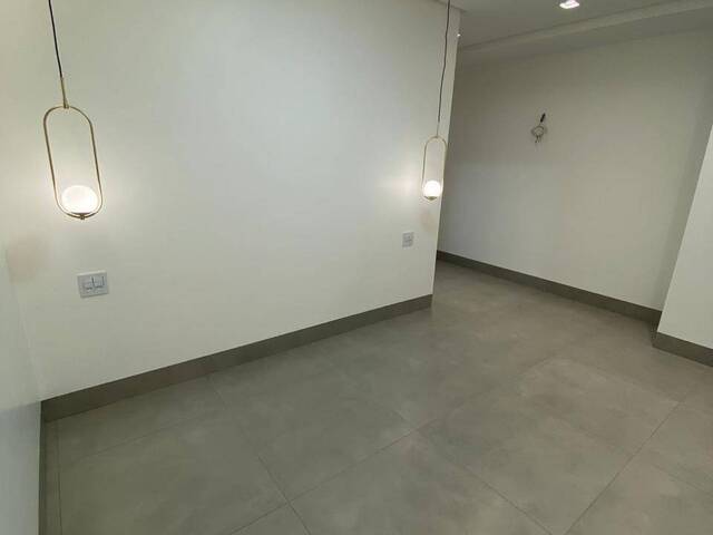 Casa para Venda em Aparecida de Goiânia - 5