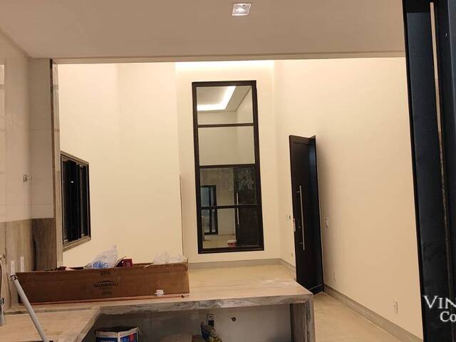 #1144 - Casa para Venda em Aparecida de Goiânia - GO - 2