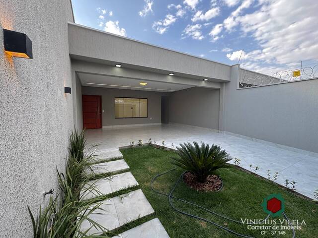 #1147 - Casa para Venda em Aparecida de Goiânia - GO - 1