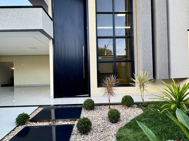 Casa para Venda em Goiânia - 4