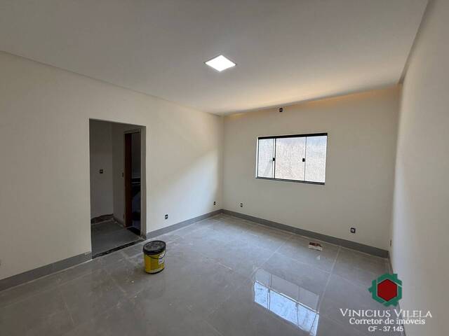 #1151 - Casa para Venda em Goiânia - GO - 2