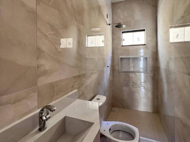 #1152 - Casa para Venda em Aparecida de Goiânia - GO - 2