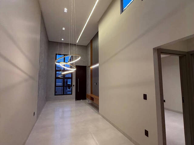 #1154 - Casa para Venda em Aparecida de Goiânia - GO - 3