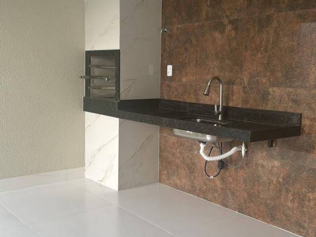Casa para Venda em Goiânia - 4