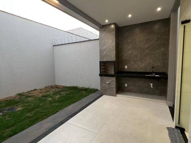 #1164 - Casa para Venda em Aparecida de Goiânia - GO - 3