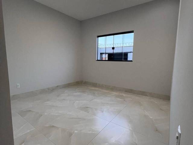 Casa para Venda em Aparecida de Goiânia - 4