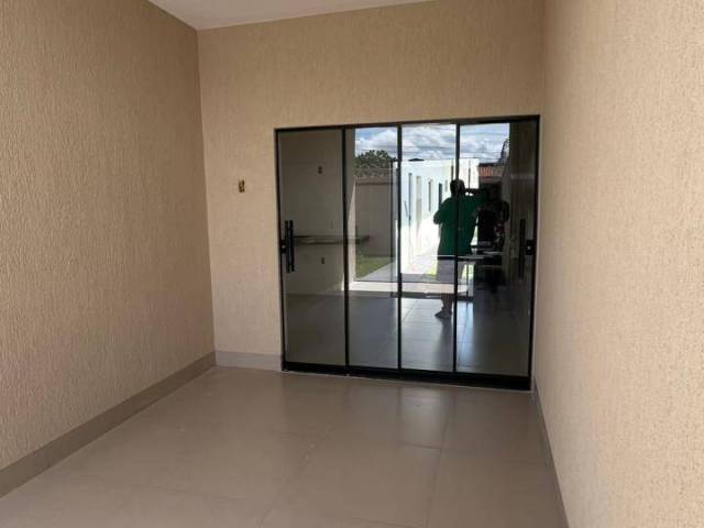 #1167 - Casa para Venda em Aparecida de Goiânia - GO - 3