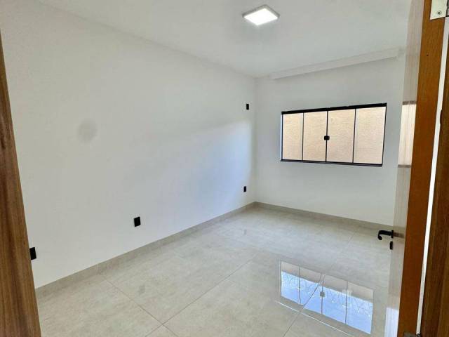 Casa para Venda em Aparecida de Goiânia - 3